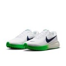 Nike Revolution 8
