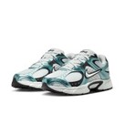 Nike V5 RNR Shoes