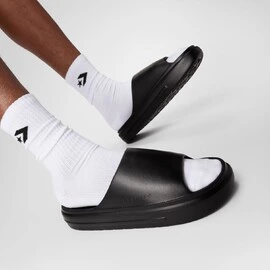 Converse Essential Slide