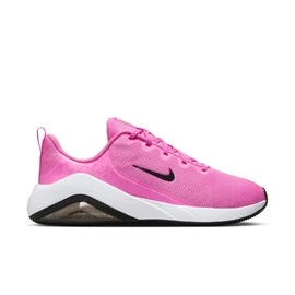 Nike Bella 7