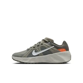Nike Metro Tek