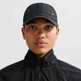 Nike Dri-FIT Club