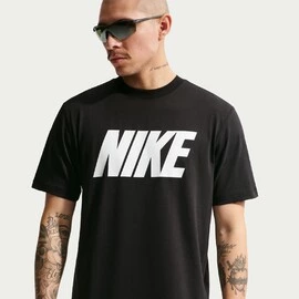 Nike Sportswear Club T-shirt
